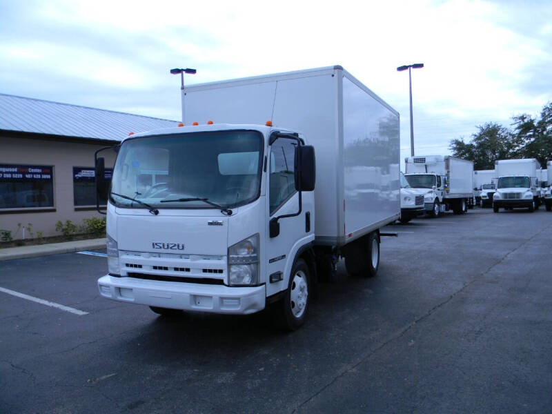 2015 Isuzu NPR XD null photo 4