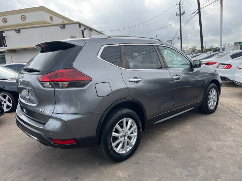 2019 Nissan Rogue SV