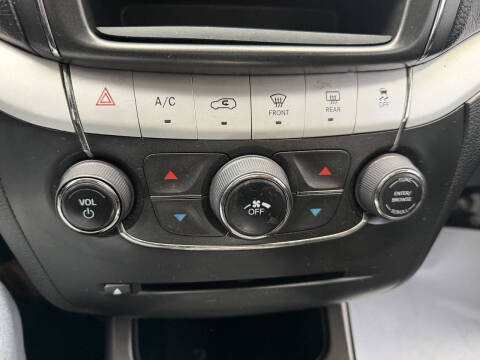 2018 Dodge Journey SE