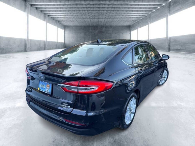 2019 Ford Fusion Hybrid SE