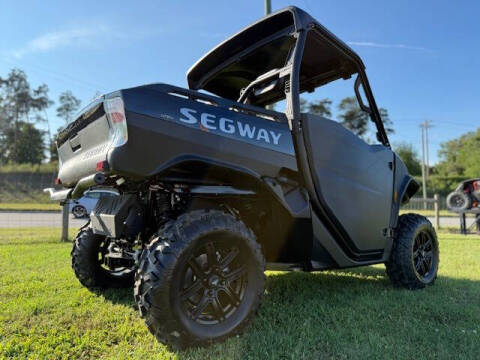 2025 Segway UT10 P Black/Black