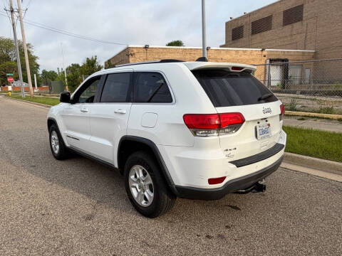 2017 Jeep Grand Cherokee Laredo