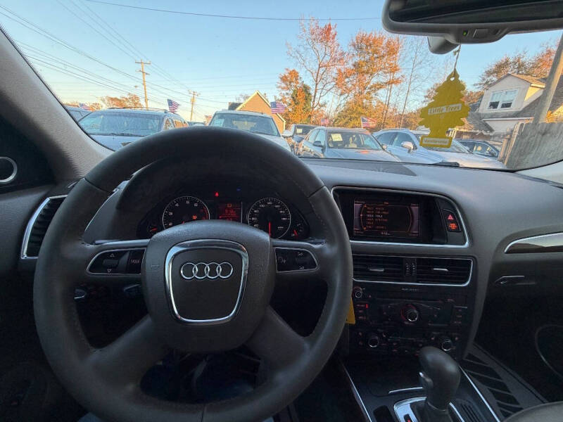 2012 Audi Q5 2.0T quattro Premium Plus