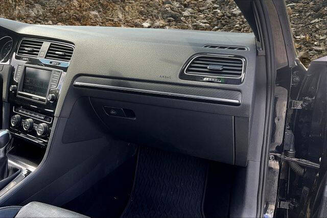 2016 Volkswagen Golf R