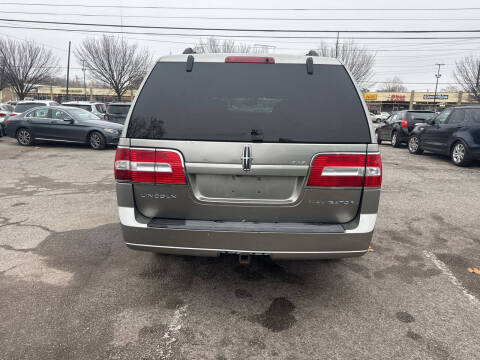2009 Lincoln Navigator L