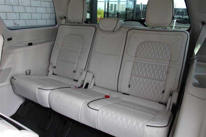 2018 Lincoln Navigator Black Label