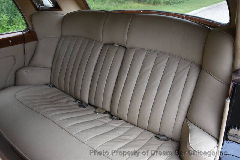 1957 Rolls-Royce Silver Cloud 2