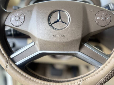 2010 Mercedes-Benz GL-Class GL 550 4MATIC