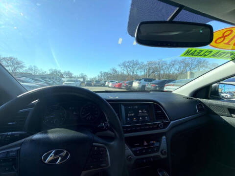 2018 Hyundai Elantra