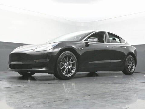 2019 Tesla Model 3 Mid Range