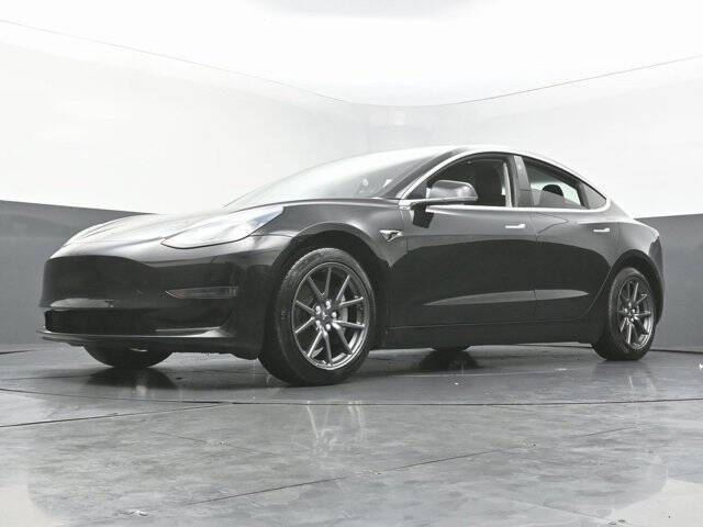 2019 Tesla Model 3 Mid Range