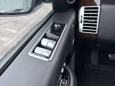 2021 Land Rover Range Rover P400 HSE Westminster Edition
