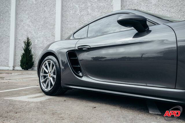 2019 Porsche 718 Cayman