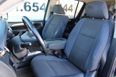 2013 Nissan Armada Platinum