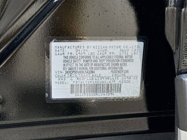 2024 Nissan Kicks SR