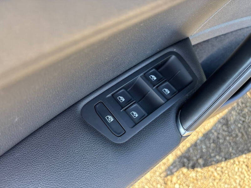 2020 Volkswagen Golf TSI