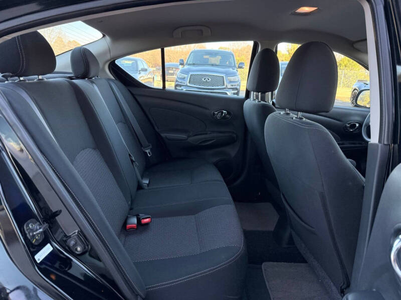 2014 Nissan Versa 1.6 SV