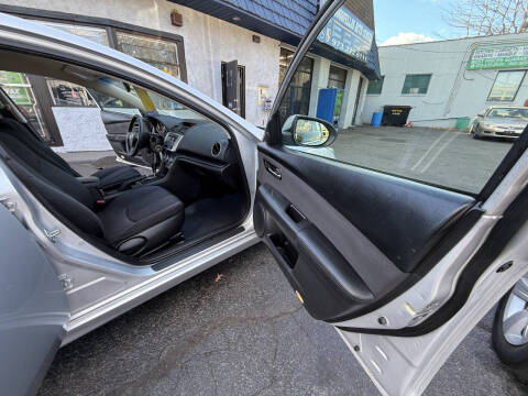 2013 Mazda MAZDA6 i Sport