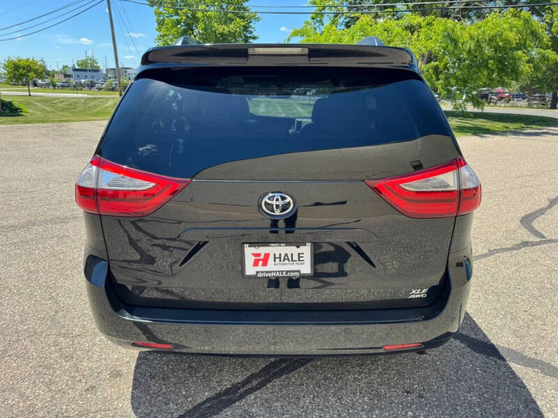 2015 Toyota Sienna