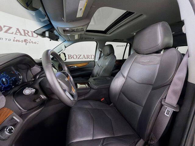 2017 Cadillac Escalade Luxury