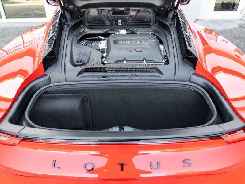 2026 Lotus Emira V6 SE