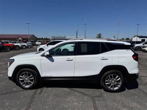 2024 GMC Terrain SLT