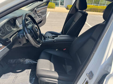 2016 BMW 5 Series 528i