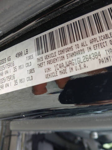 2016 Jeep Wrangler Sport