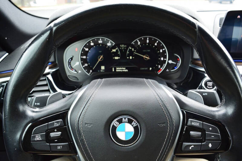 2019 BMW 5 Series 530i xDrive