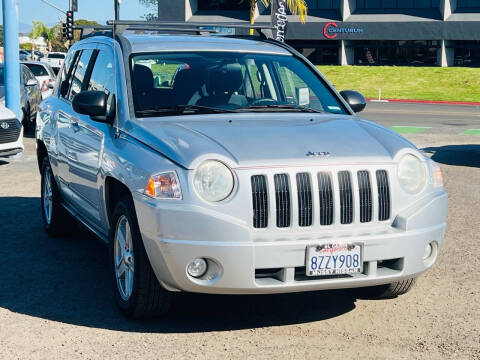 2010 Jeep Compass for sale at MotorMax in San Diego CA