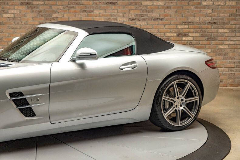 2012 Mercedes-Benz SLS AMG