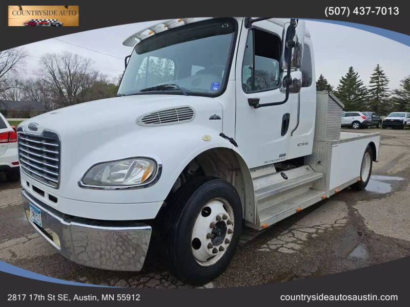 2005 Freightliner M2 106