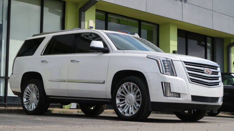 2017 Cadillac Escalade Platinum