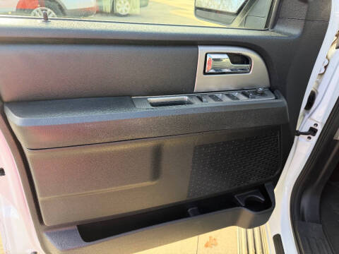 2017 Ford Expedition EL XLT