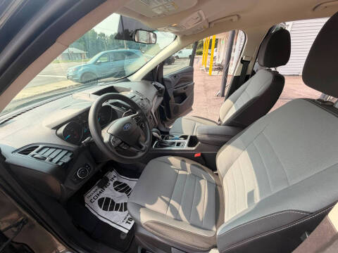 2017 Ford Escape S