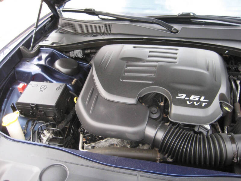 2013 Dodge Charger SE