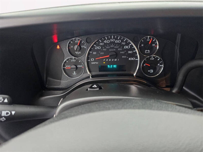 2025 Chevrolet Express 2500