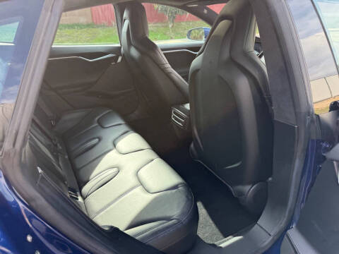 2016 Tesla Model S 70