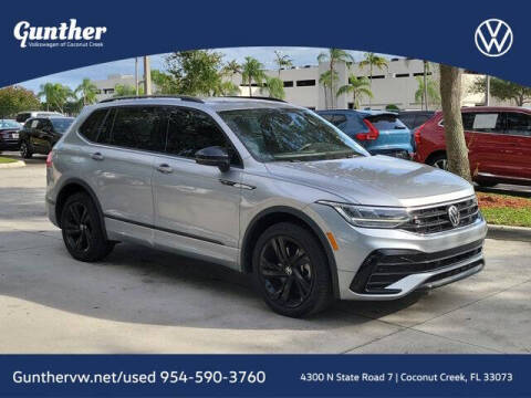 2023 Volkswagen Tiguan SE R-Line Black