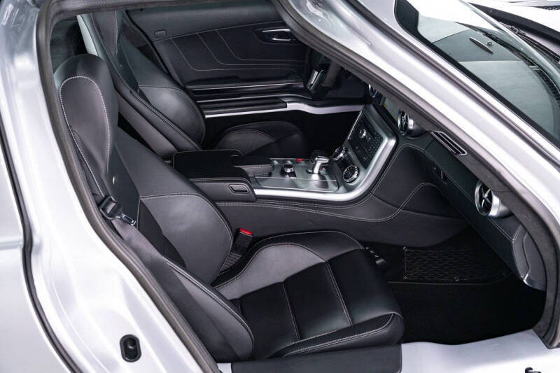 2011 Mercedes-Benz SLS AMG