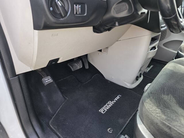 2015 Dodge Grand Caravan SE