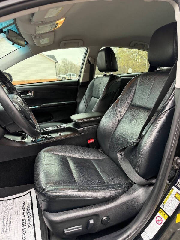 2013 Toyota Avalon XLE