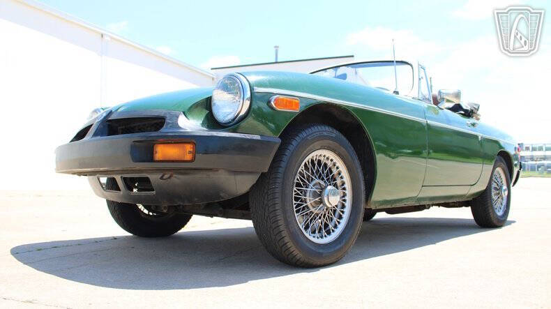 1977 MG B