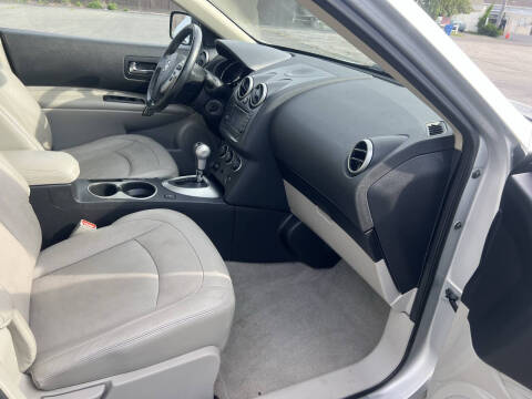 2012 Nissan Rogue SV