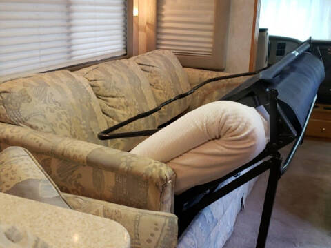 1999 Freightliner XC Chassis