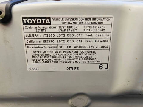 2019 Toyota Tacoma SR