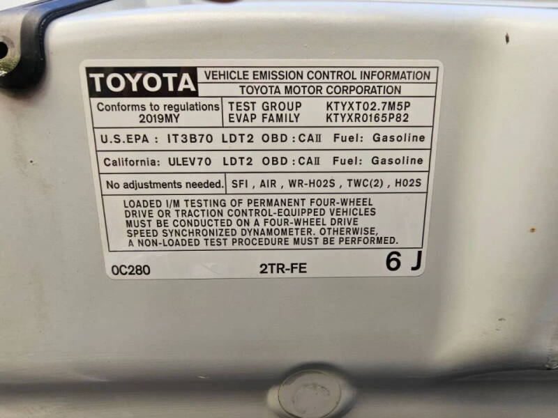 2019 Toyota Tacoma SR