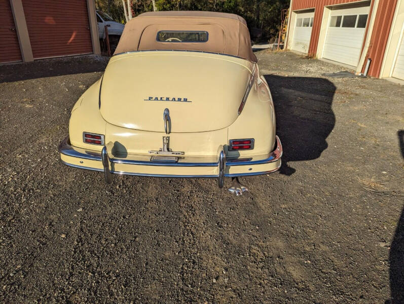 1948 Packard Super Eight Victoria