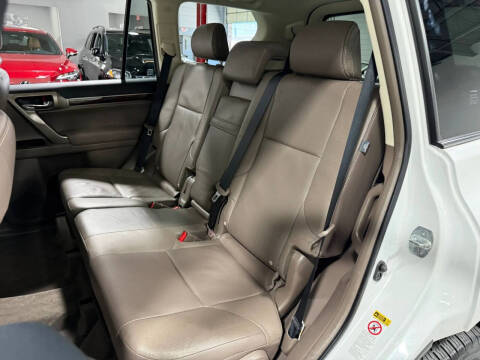 2017 Lexus GX 460