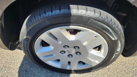 2012 Dodge Avenger SE